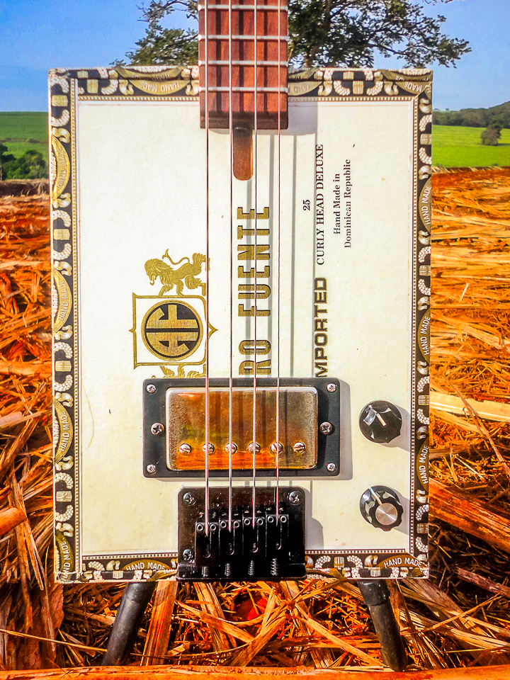 Modelo: Cigar Box 4C / Ano 2016