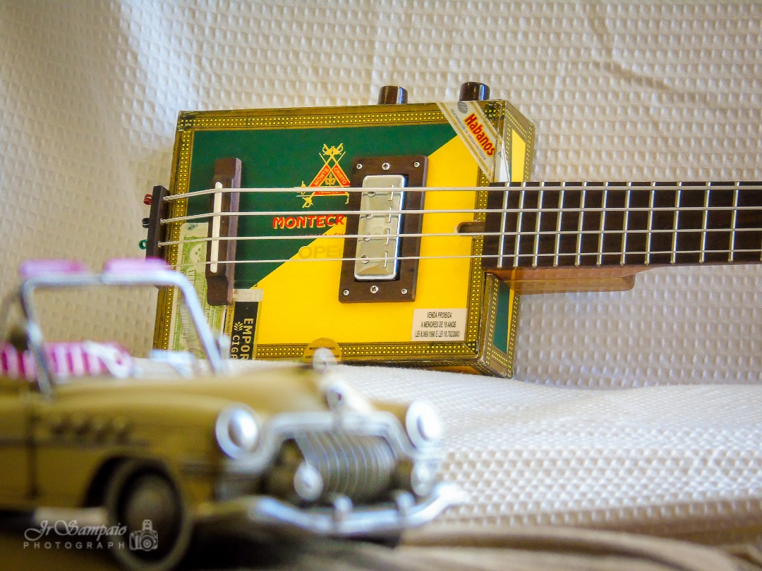 Modelo: Cigar Bass 4C / Ano 2018 / Artista: Juninho Sampaio