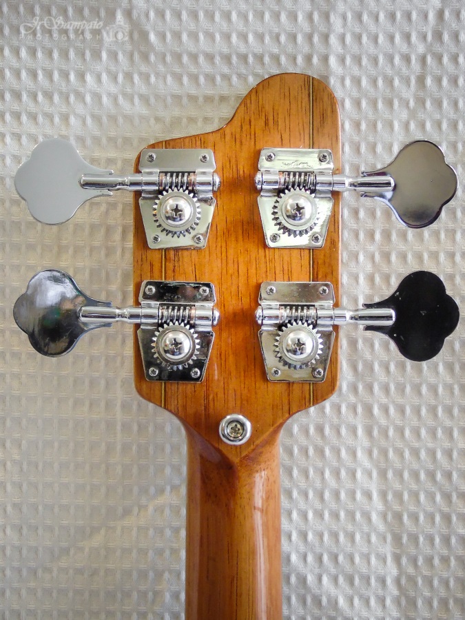 Modelo: Cigar Bass 4C / Ano 2018 / Artista: Juninho Sampaio