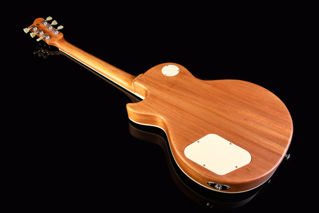 Modelo: Les Paul / Ano 2020 / Artista: Nando Andrade - TioGica