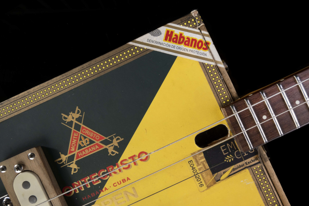 Modelo: Cigar Box 3C / Ano 2021