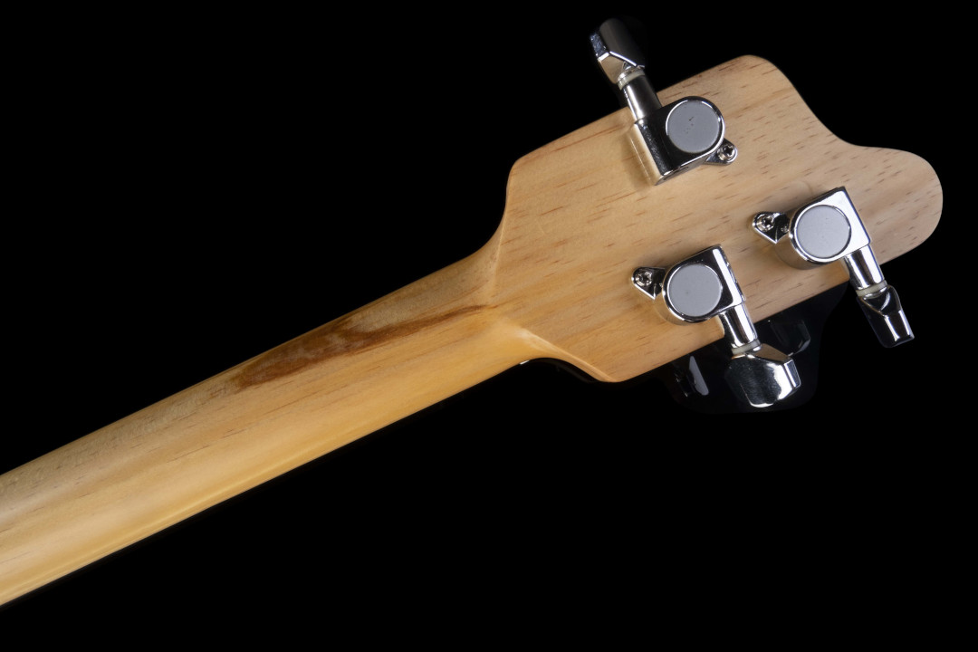 Modelo: Cigar Box 3C / Ano 2021
