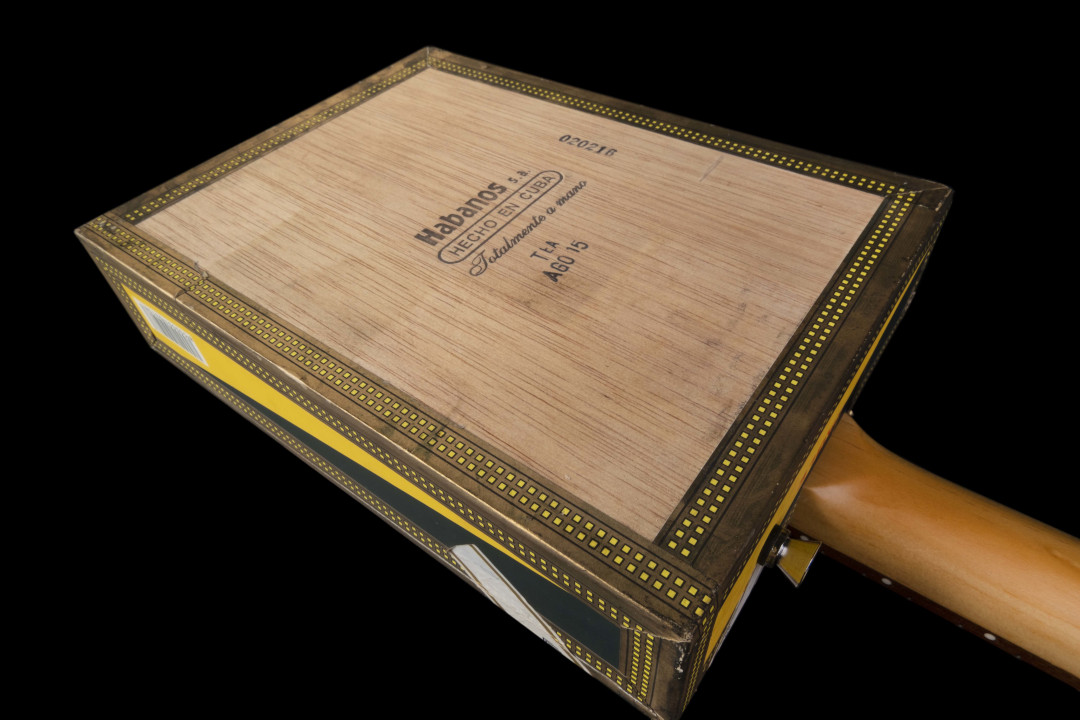 Modelo: Cigar Box 3C / Ano 2021