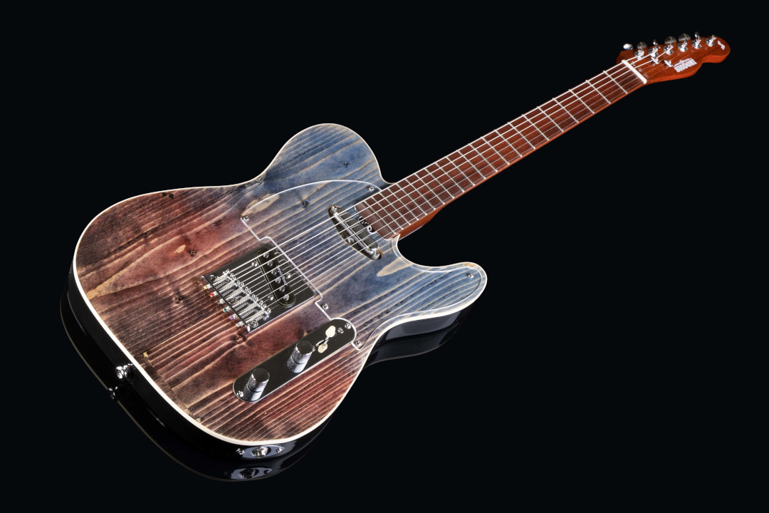 Modelo: Telecaster / Ano 2021 / Artista: Gui Galante - Mariô