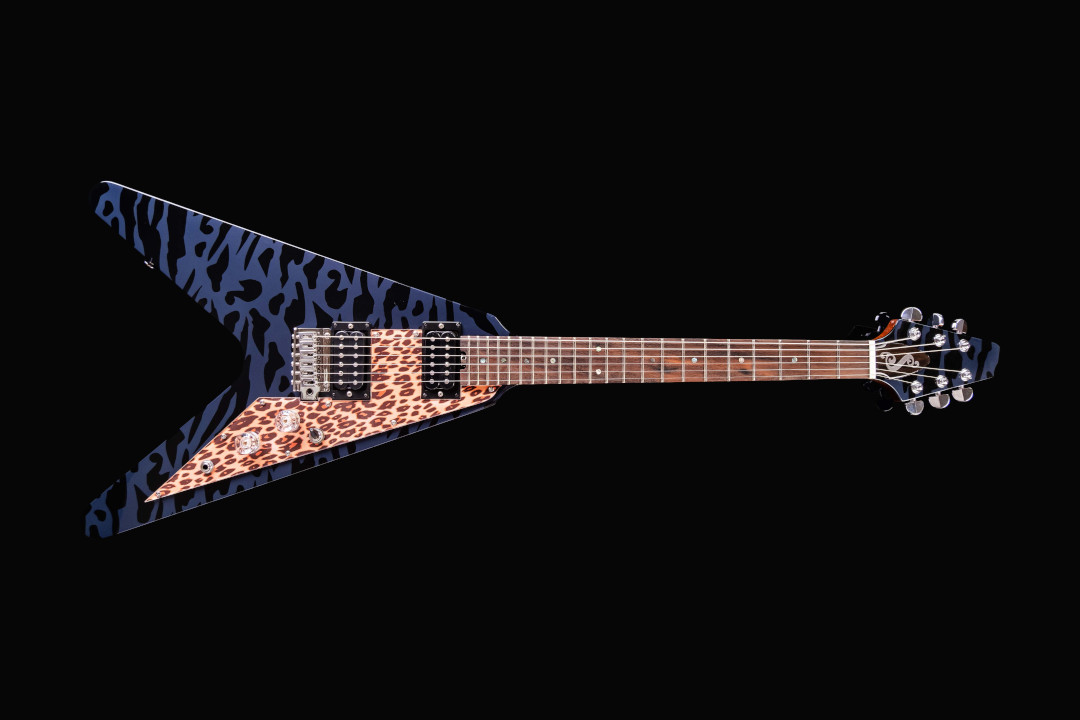Guitarra Modelo: Flying V / Ano 2022