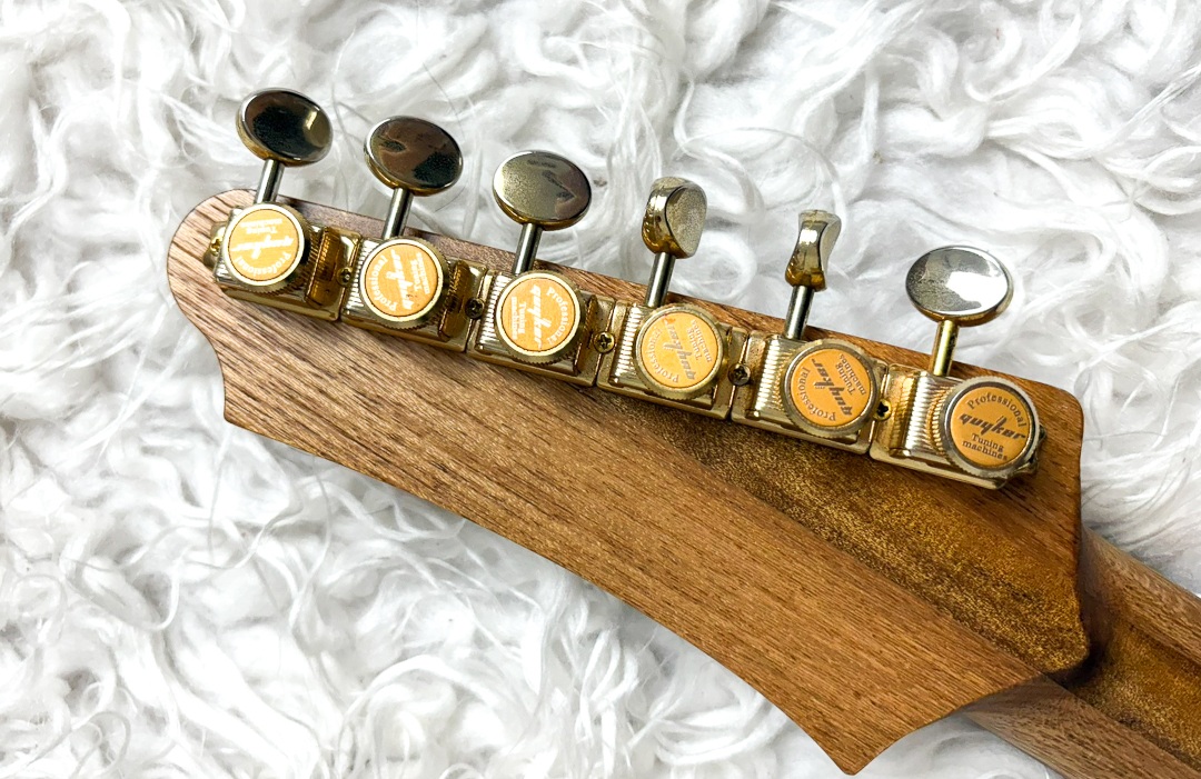 Modelo: Ravenna M2 / Ano 2025 / Artista: Ceme Marum - PQBR