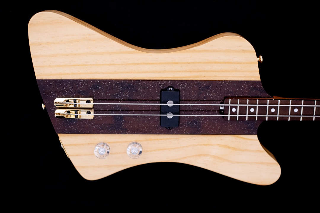 Modelo: T-Bird 2C / Ano 2025