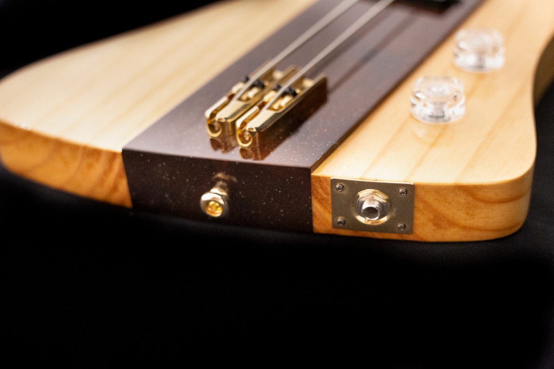 Modelo: T-Bird 2C / Ano 2025